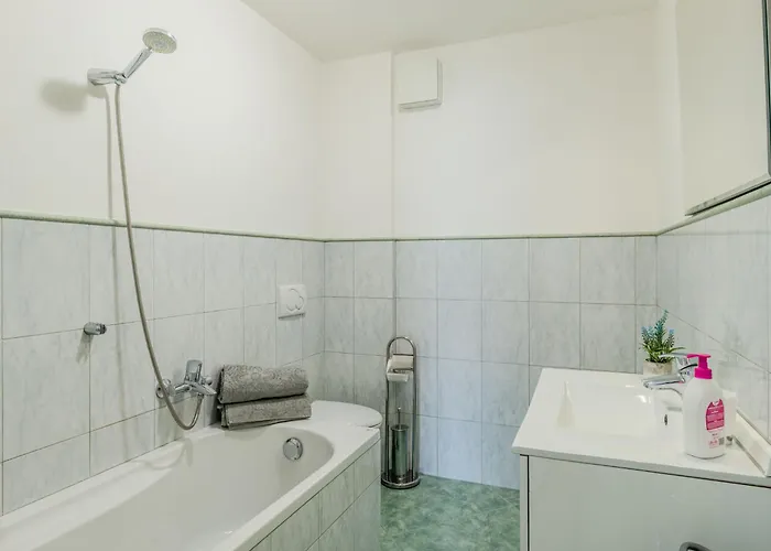 Blue By Interhome Lägenhet Bellano