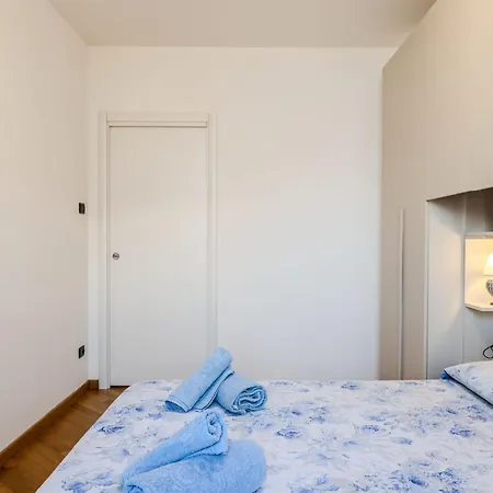 Blue By Interhome Διαμέρισμα Bellano